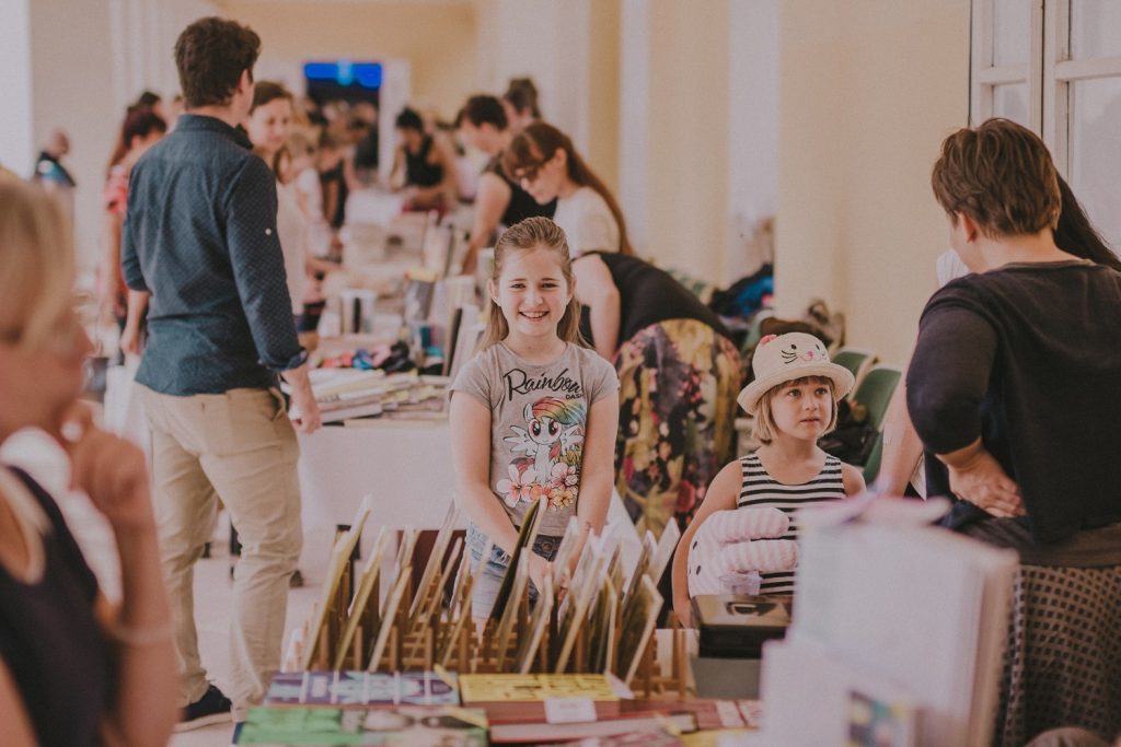 Literární osvěžení: Festival Knižní lázně září s péčí o duševní zdraví a well-beingem